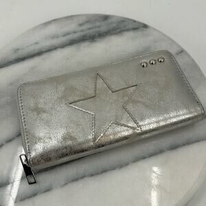 Silver star wallet
